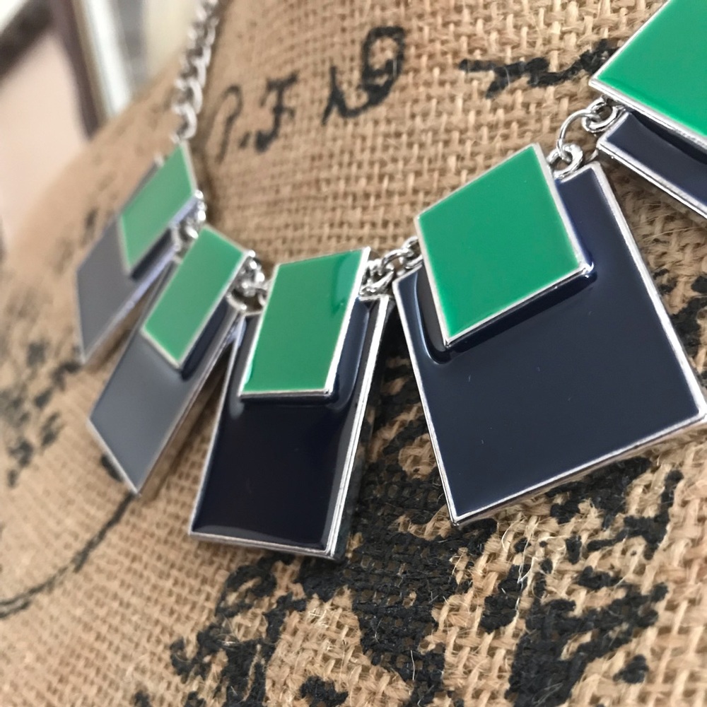 New York & Company Navy, Green, Silver Necklace